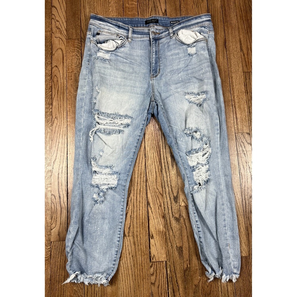 Judy Blue Light Blue High Rise Ripped Jeans